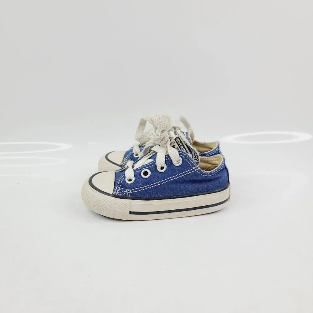 Converse Boy's Blue Chuck All Star‎ Denim Low Top Athletic Sneaker Size US 4